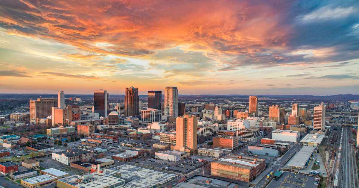 Living in Birmingham, AL: 5 Factors to Consider