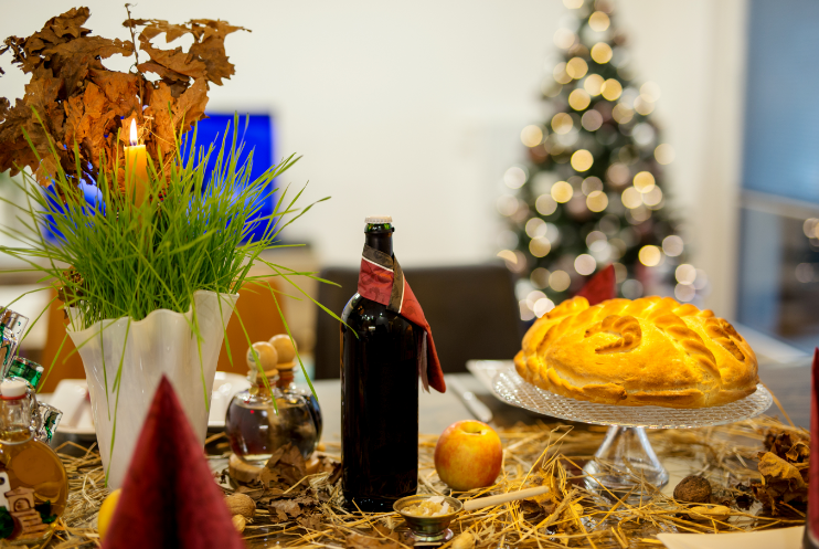 Holiday table